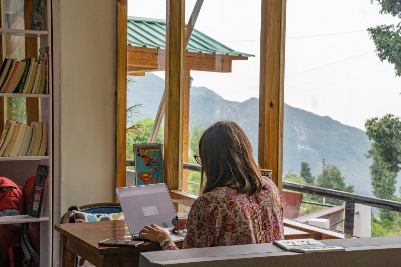 Auberge de jeunesse Alt Life - Dharamkot à McLeod Ganj Extérieur photo