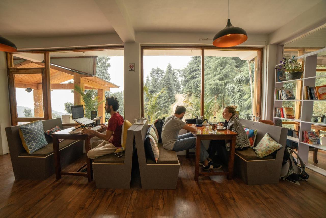 Auberge de jeunesse Alt Life - Dharamkot à McLeod Ganj Extérieur photo