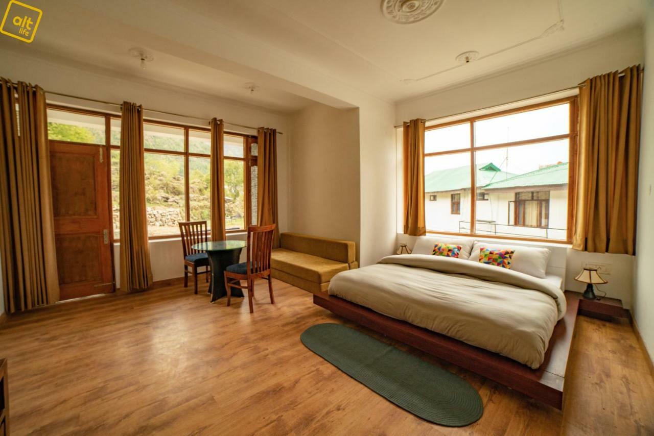 Auberge de jeunesse Alt Life - Dharamkot à McLeod Ganj Extérieur photo