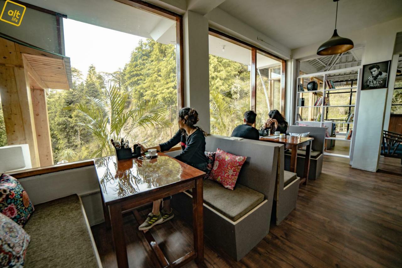 Auberge de jeunesse Alt Life - Dharamkot à McLeod Ganj Extérieur photo